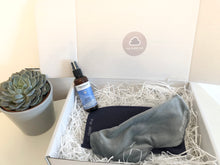 Load image into Gallery viewer, Original weighted mask &amp; Tisserand Sleep Mist - Limited Edition Gift Set
